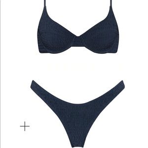 TRIANGL - SARIA - MOONLIGHT